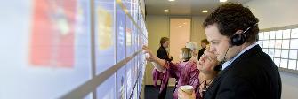 
Visitors in front of an exhibit in the data protection exhibition in the Toll Collect building in Berlin